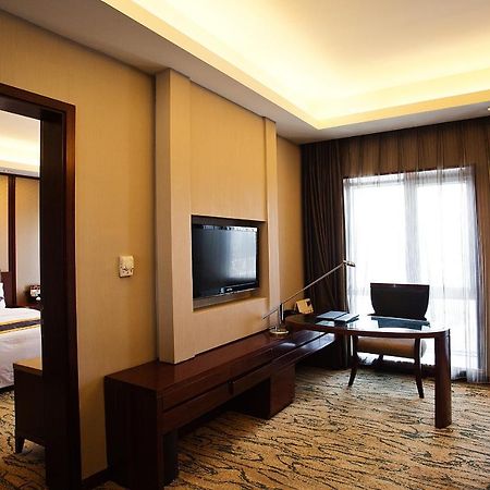 Gloria Grand Hotel Wuxi Wuxi  Eksteriør billede